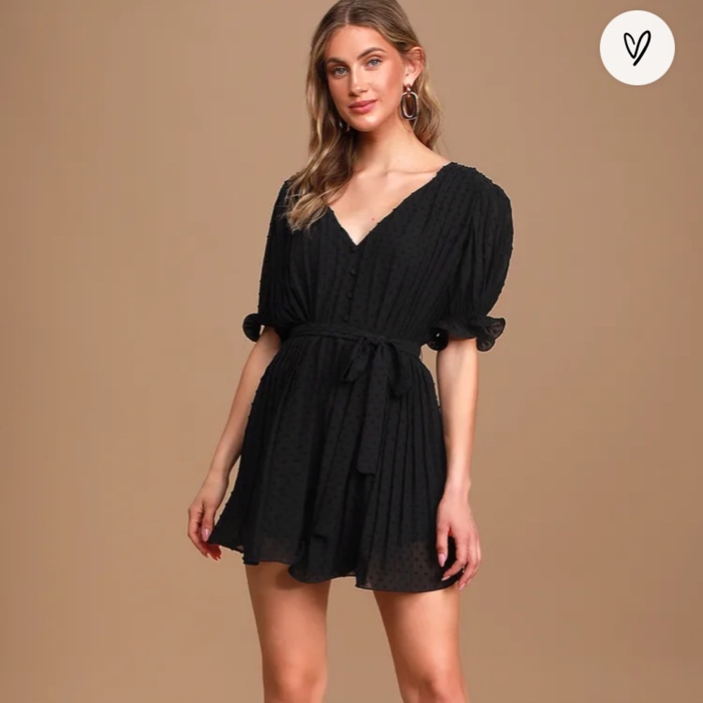 Lulu’s Black Swiss Dot Pleated Puff Sleeve Romper